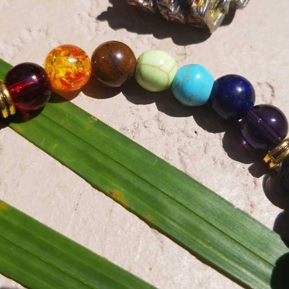 Chakra Essential Oil Diffuser Lavastone Bracelet - Picture 2 of 4
